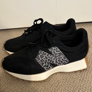 New Balance Black and Gray Women's Sneakers